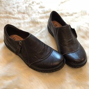 Brown Leather Clarks